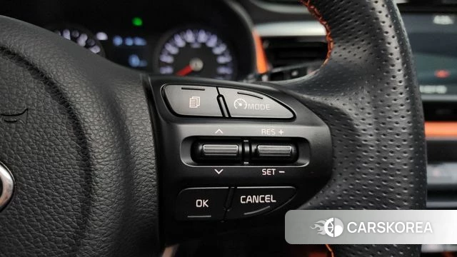 Kia Stonic id 3894059 из Кореи 7