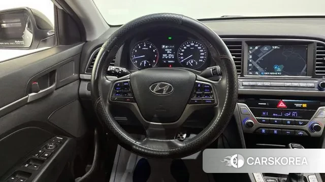 Hyundai Avante AD id 3494675 из Кореи 7