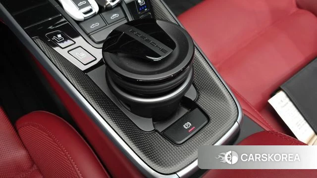 Porsche 911(992) id 4321801 из Кореи 7