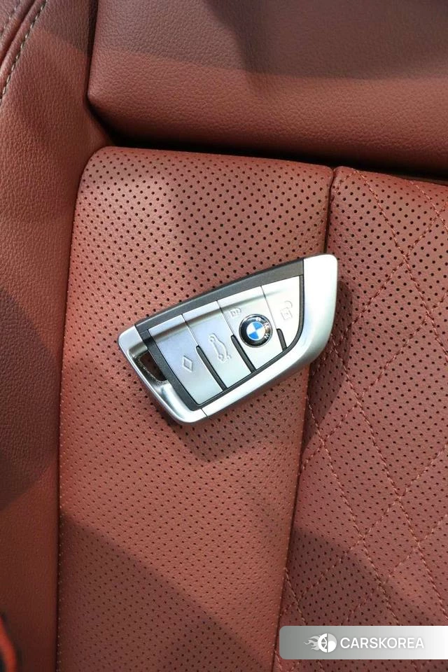 BMW 3 series id 4335752 из Китая 7