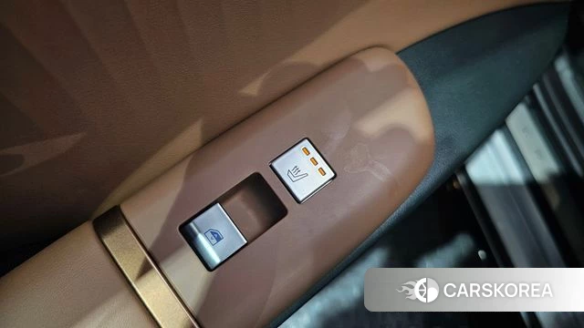 Hyundai Grandeur Hybrid (GN7) id 4608315 из Кореи 7