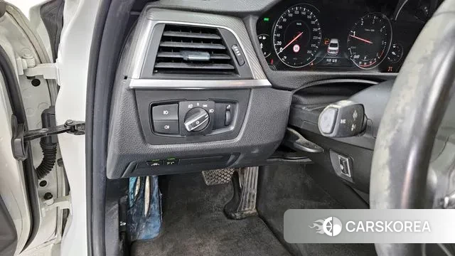 BMW 3 Series (G20) id 3009189 из Кореи 7