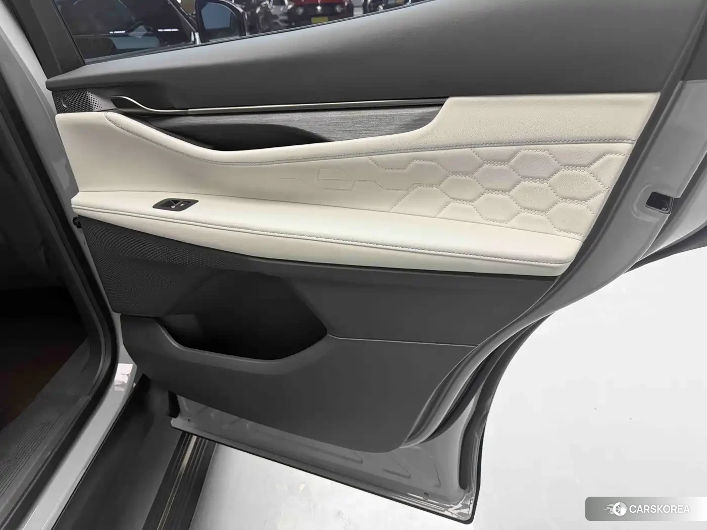 Ford Sharp World id 4514158 из Китая 7