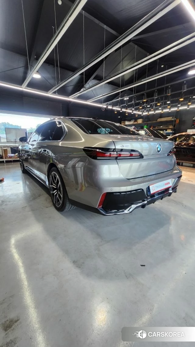 BMW 7 Series (G70) id 3920895 из Кореи 7