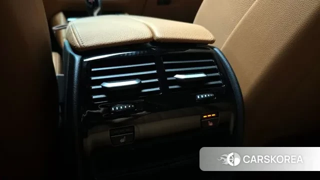 BMW 5 Series (G30) id 3058371 из Кореи 7