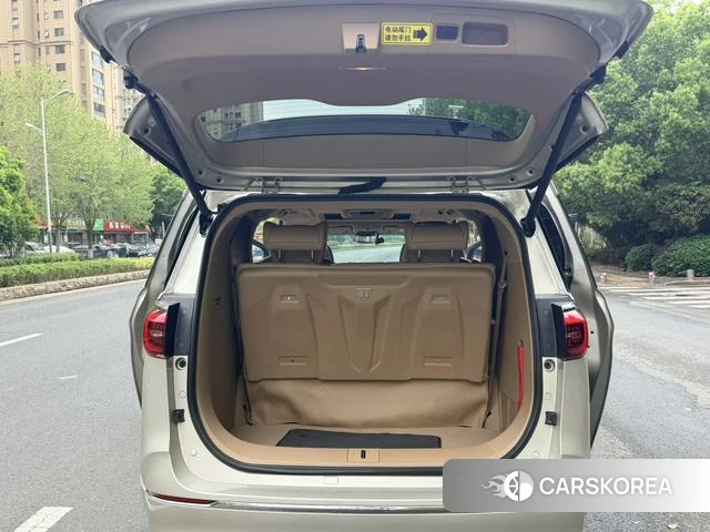 Buick GL8 id 4209937 из Китая 7