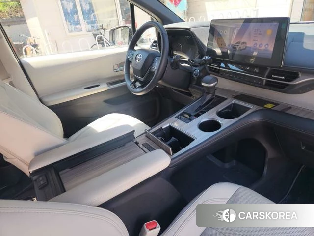Toyota Saina id 4278873 из Китая 7