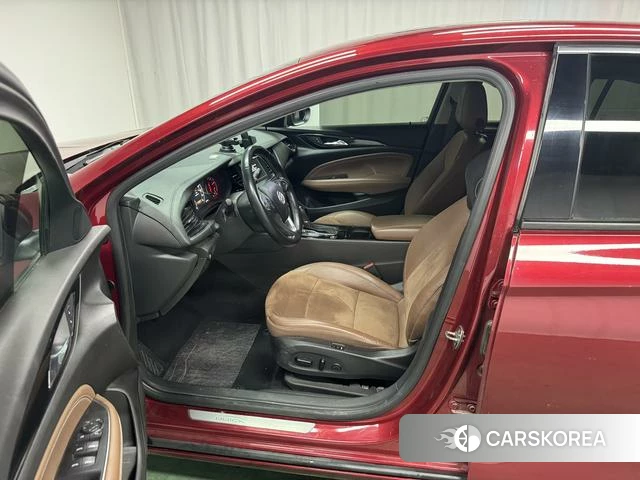 Buick Regal id 4208899 из Китая 7