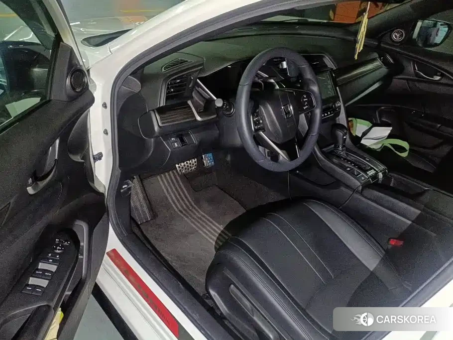 Honda Civic id 4655222 из Китая 7