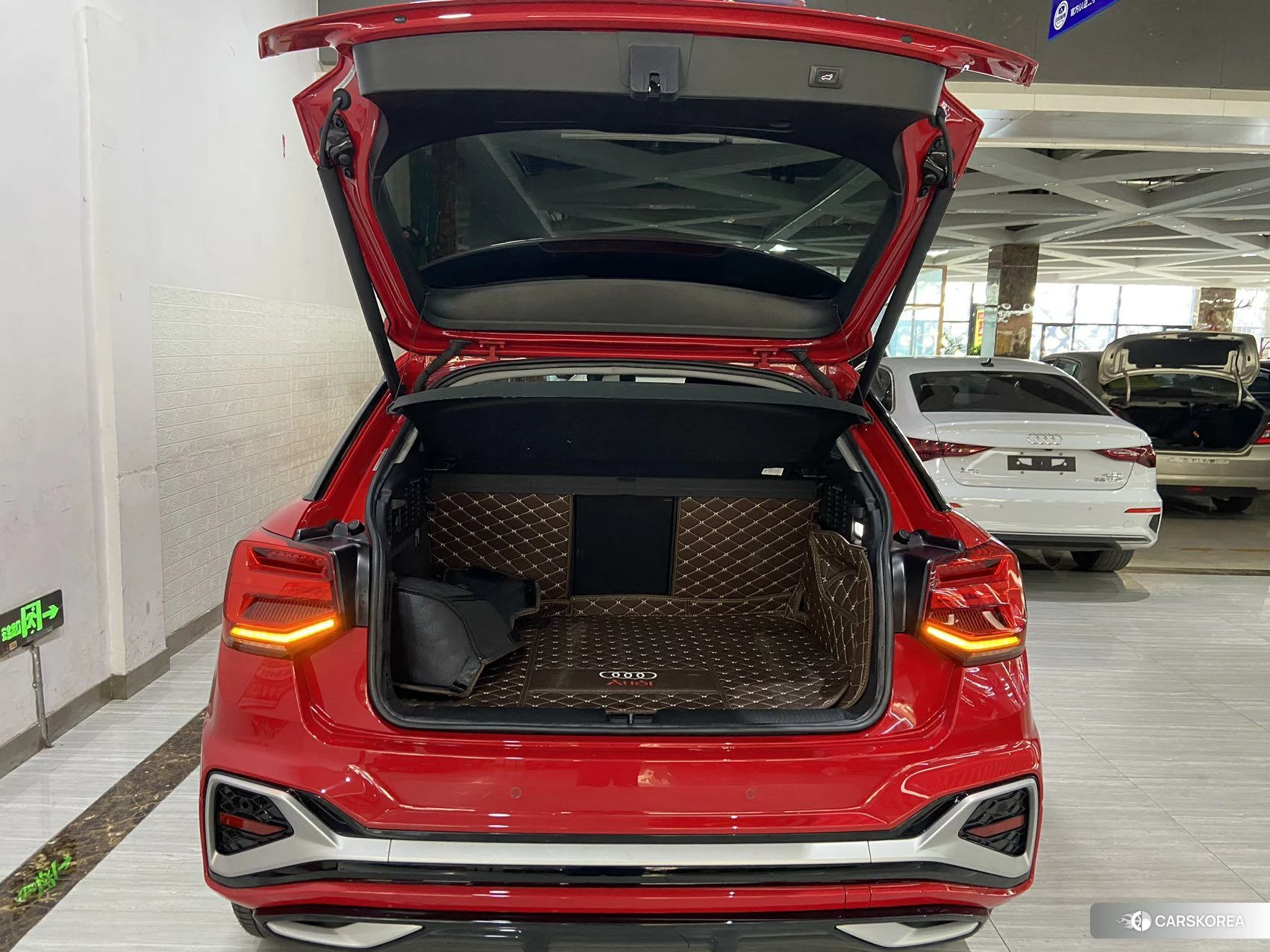 Audi Q2L id 4498634 из Китая 7