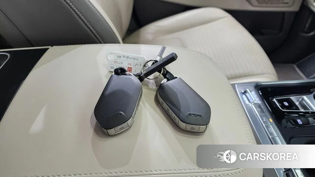 Kia The New Carnival 4th Generation id 4635394 из Кореи 7