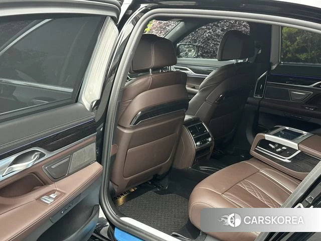 BMW 7 series id 4260501 из Китая 7