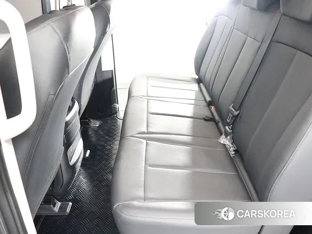 Hyundai Staria id 3256478 из Кореи 7