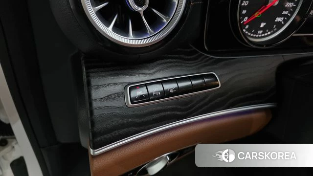 Mercedes-Benz E-Class W213 id 4196944 из Кореи 7