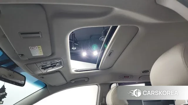 Kia The New Carnival id 3599140 из Кореи 7