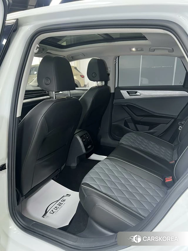 Volkswagen Sagitar id 4290803 из Китая 7