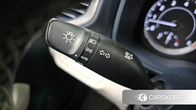 Hyundai Venue id 3898552 из Кореи 7