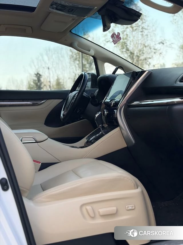 Toyota Wilfa id 4261789 из Китая 7