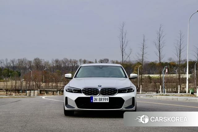 BMW 3 series id 4348763 из Китая 7