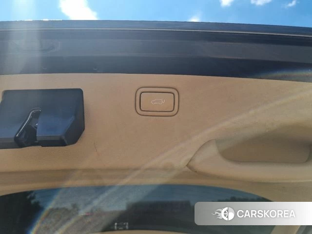 Kia The New Carnival id 4755100 из Кореи 7