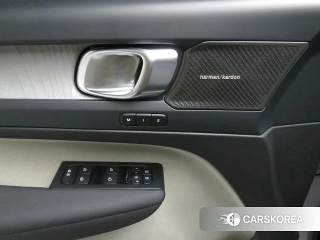 Volvo XC40 id 4515631 из Кореи 7