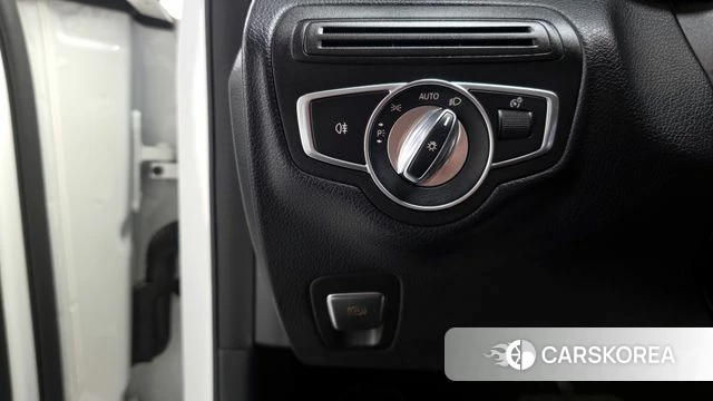 Mercedes-Benz C-Class W205 id 4363562 из Кореи 7