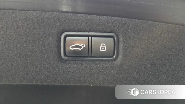 Genesis G90 id 4424602 из Кореи 7