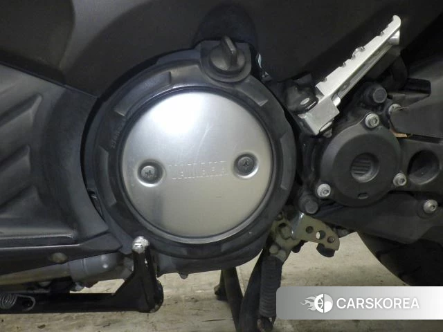 Yamaha T-MAX 530 id 3945888 из Японии 7