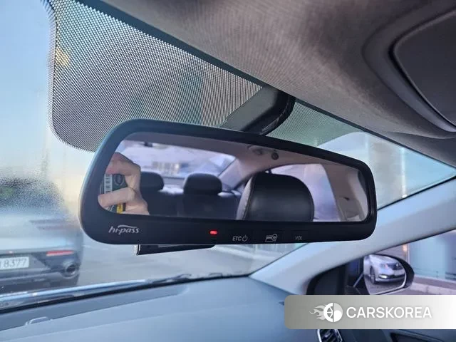 Hyundai Avante AD id 3474832 из Кореи 7