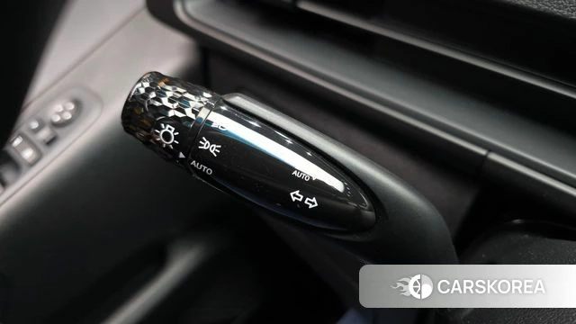 Hyundai Staria id 4928972 из Кореи 7
