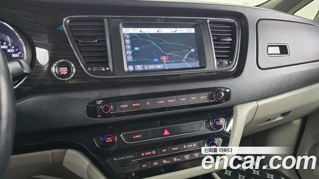 Kia The New Carnival id 2454454 из Кореи 7