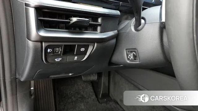 Hyundai Grandeur (GN7) id 3042950 из Кореи 7