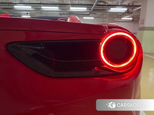 Ferrari 488 Spider id 3233953 из Кореи 7