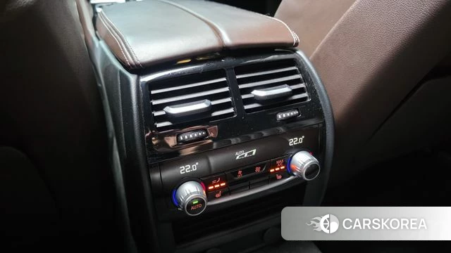 BMW 5 Series (G30) id 4850121 из Кореи 7