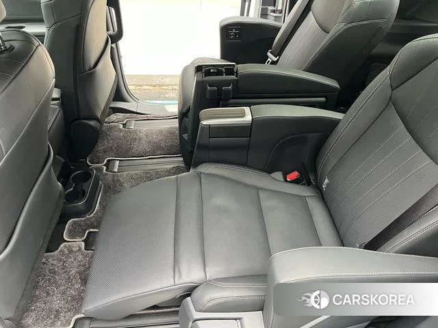 Toyota Saina id 4261114 из Китая 7