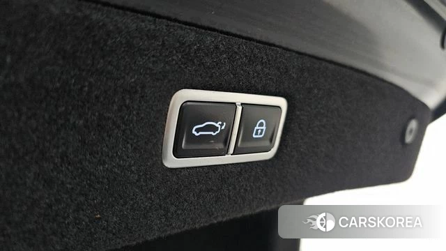 Genesis G90 (RS4) id 3915226 из Кореи 7