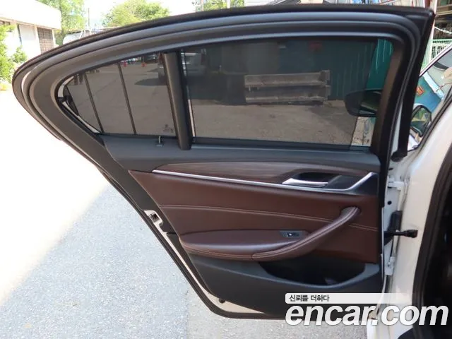 BMW 5 Series (G30) id 2713717 из Кореи 7