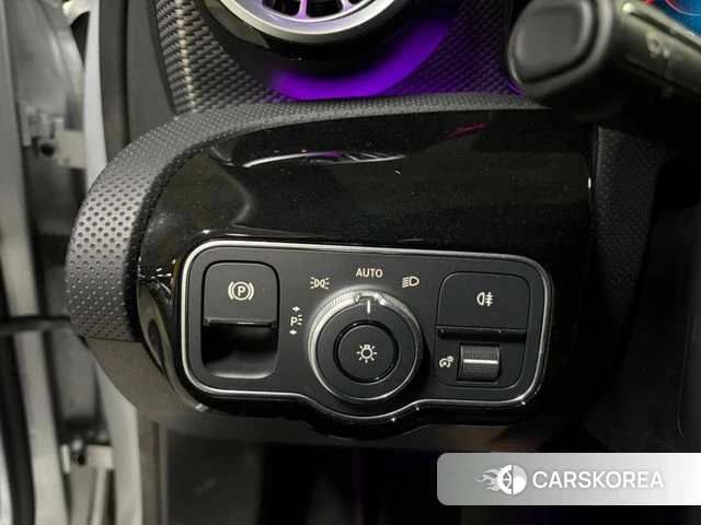 Mercedes-Benz A-Class W177 id 4223189 из Кореи 7