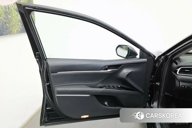 Toyota Camry id 4276067 из Китая 7