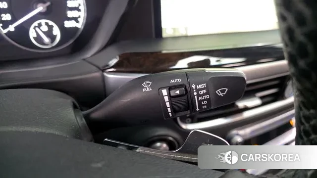 Genesis G90 id 3547328 из Кореи 7