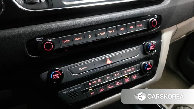 Kia The New Carnival id 4203721 из Кореи 7