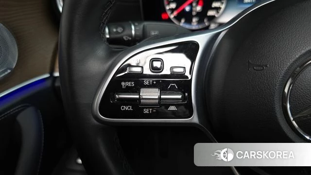 Mercedes-Benz E-Class W213 id 4179952 из Кореи 7