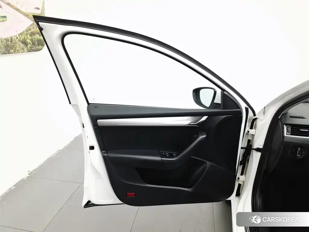 Skoda Octavia id 4565178 из Китая 7