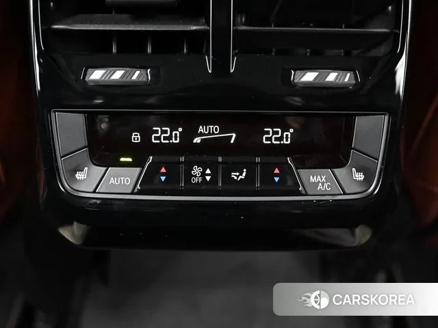 BMW iX id 3591976 из Кореи 7