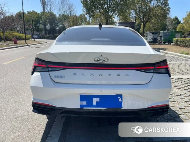 Hyundai Elantra id 4272947 из Китая 7
