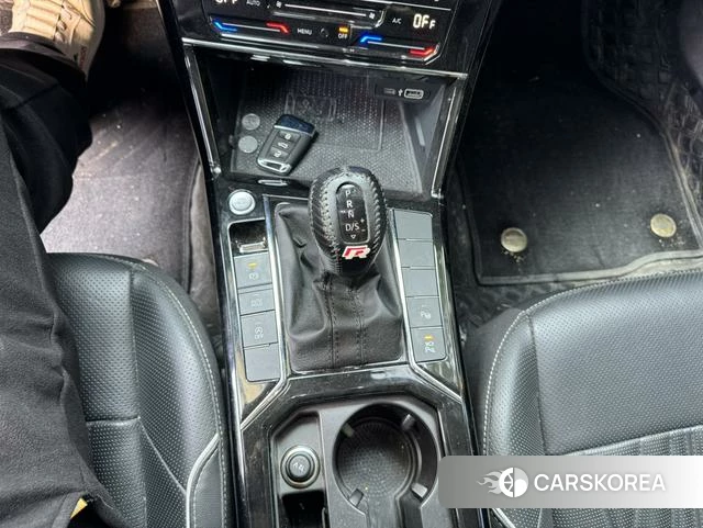 Volkswagen Passat id 4241717 из Китая 7