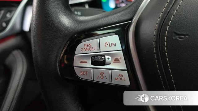 BMW 5 Series (G30) id 4899222 из Кореи 7