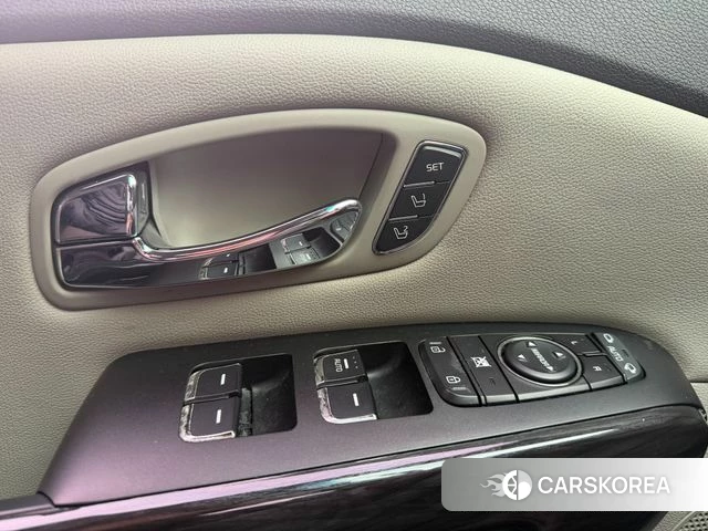 Kia All New Carnival id 4225810 из Кореи 7