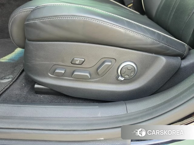 Genesis Electrified G80 (RG3) id 4716320 из Кореи 7