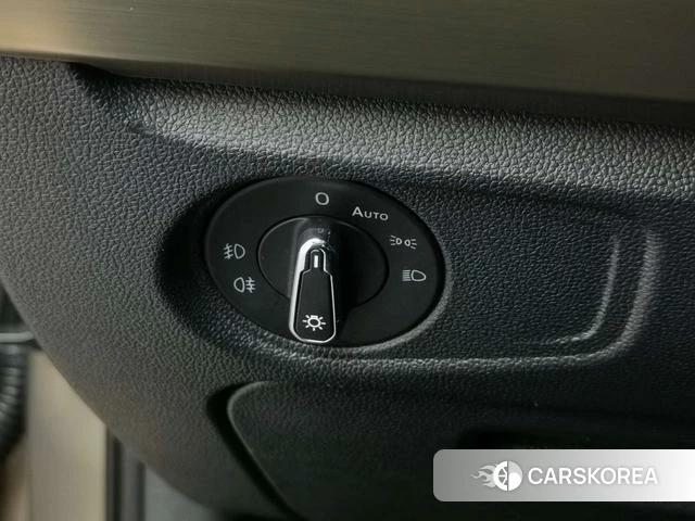 Volkswagen Passat id 4261160 из Китая 7